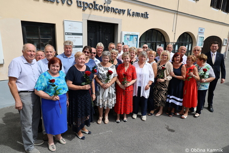 Jubilanti, ki dokazujejo, da ljubezen z leti postaja močnejša (53)